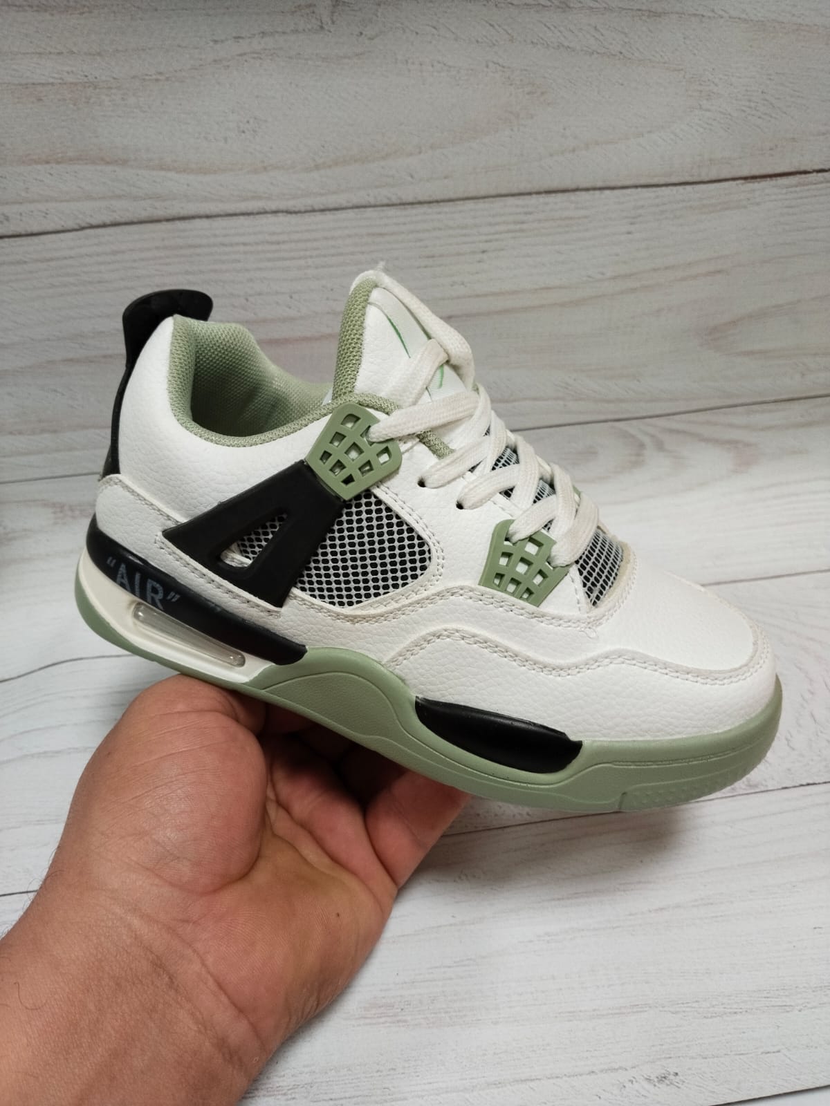 Детские кроссовки  FASHION SO-261-34 (8 пар в коробе, 32-37 размер)