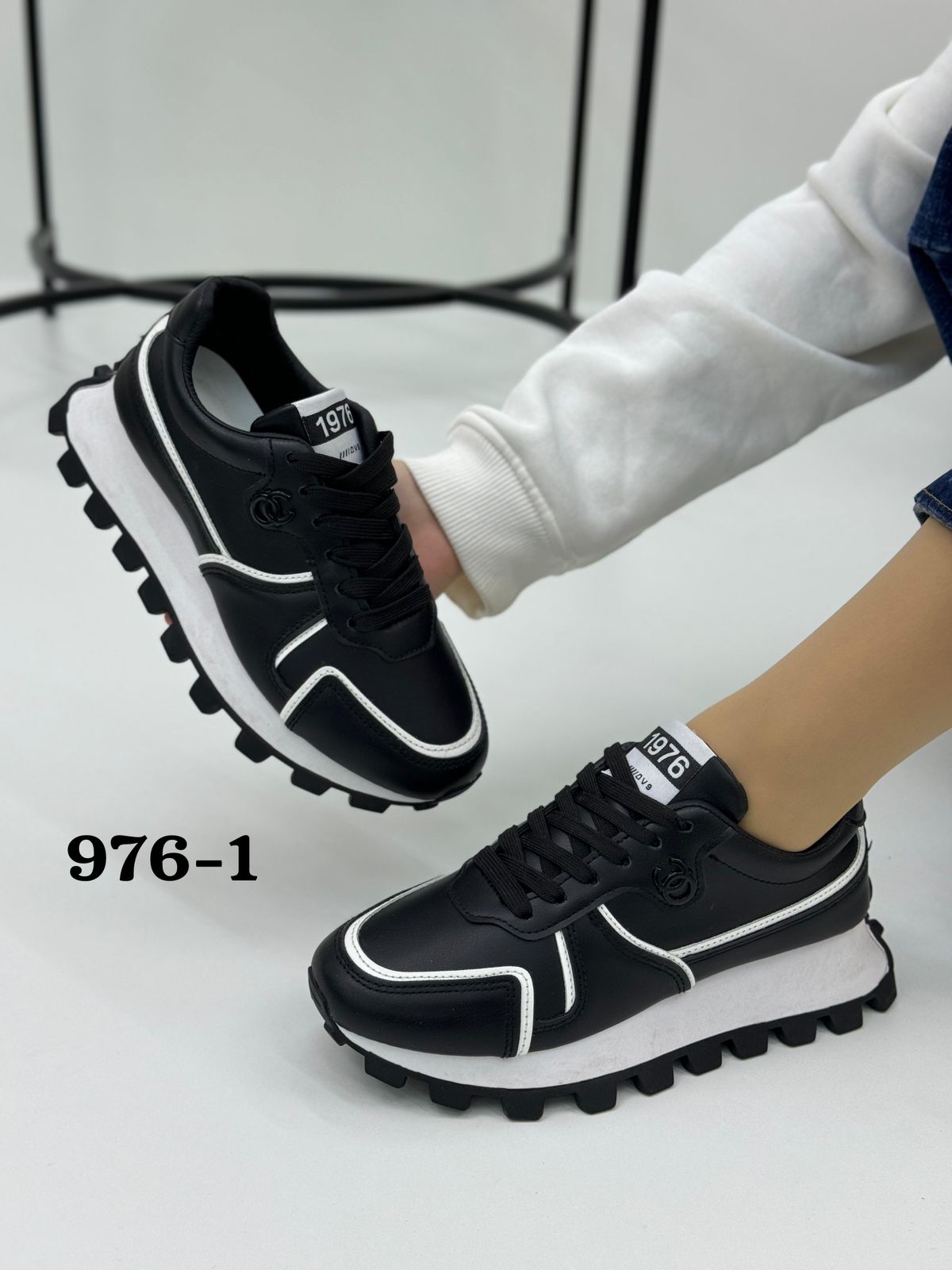 Женские весенние кроссовки FASHION SO-238-44 (8 пар в коробе, размер 36-41)