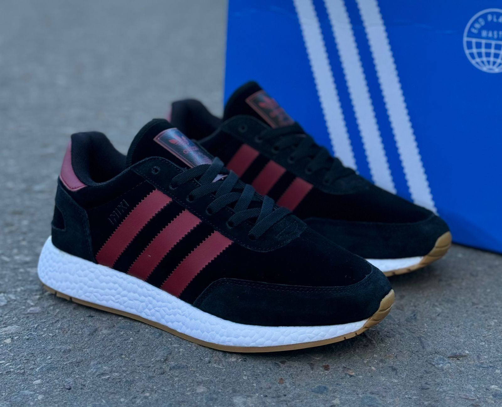 Мужские кроссовки  AIR SO-251-370 (8 пар в коробе, 36-41 размер)