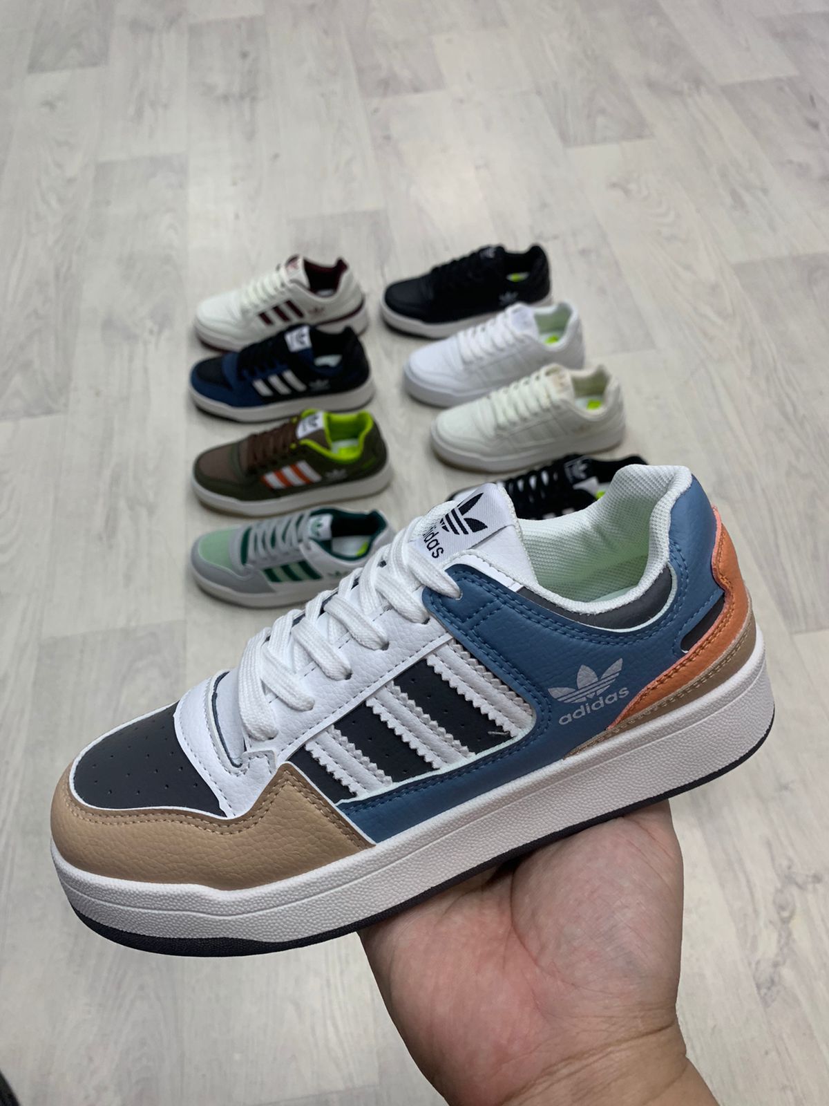 Женские весенние кроссовки MEITESI SO-224-132 (8 пар в коробе, размер 36-41)