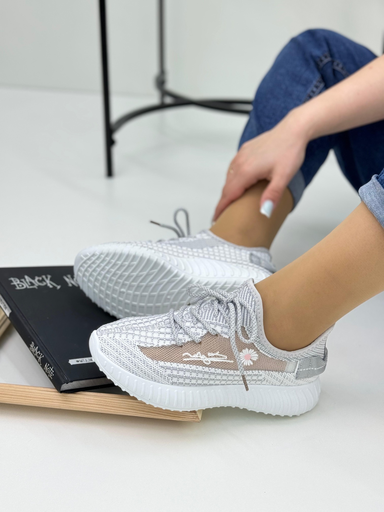 Женские весенние кроссовки FASHION SO-245-47 (8 пар в коробе, размер 36-41)