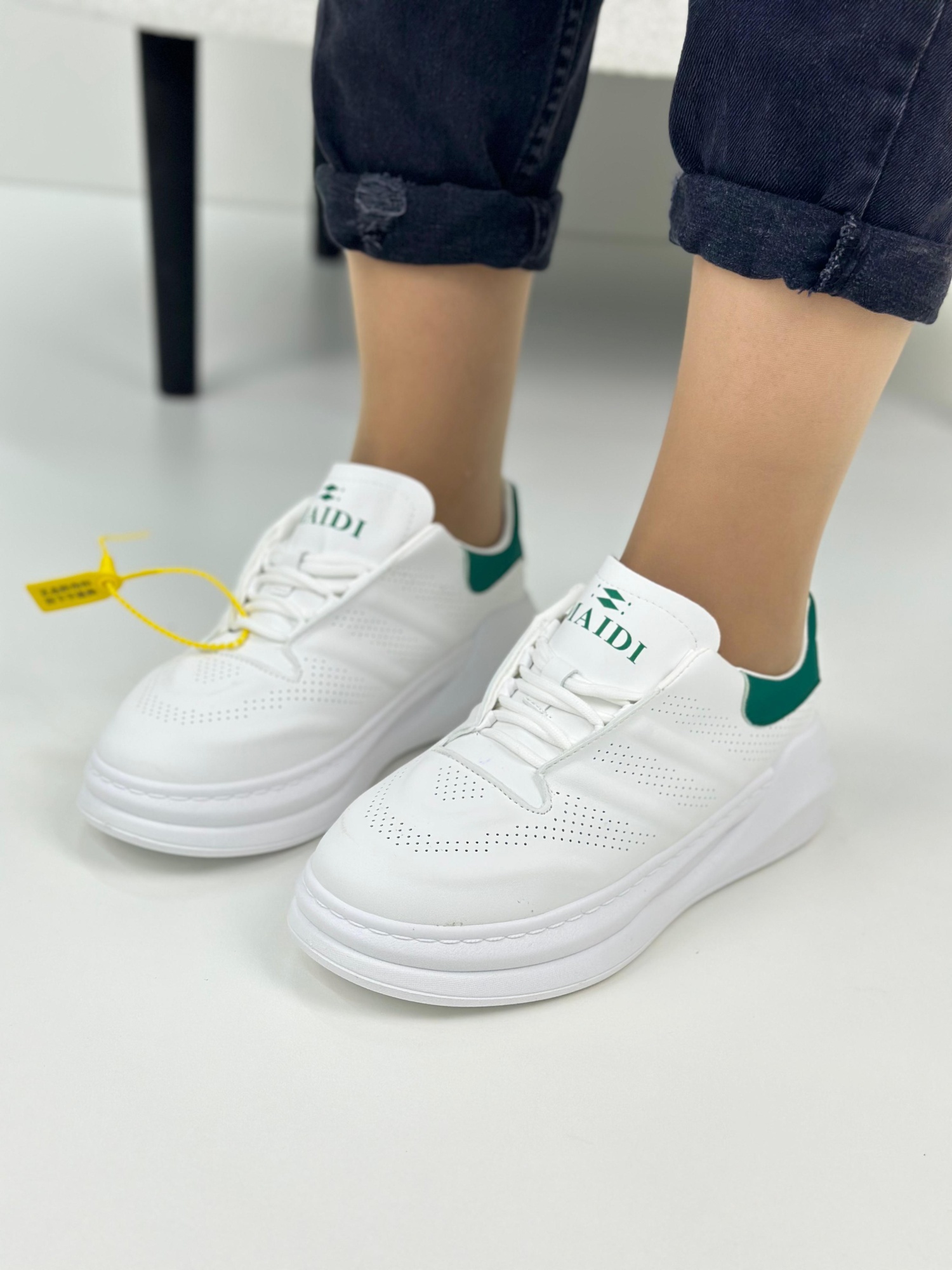 Женские весенние кроссовки AIR SO-216-108 (8 пар в коробе, размер 36-41)