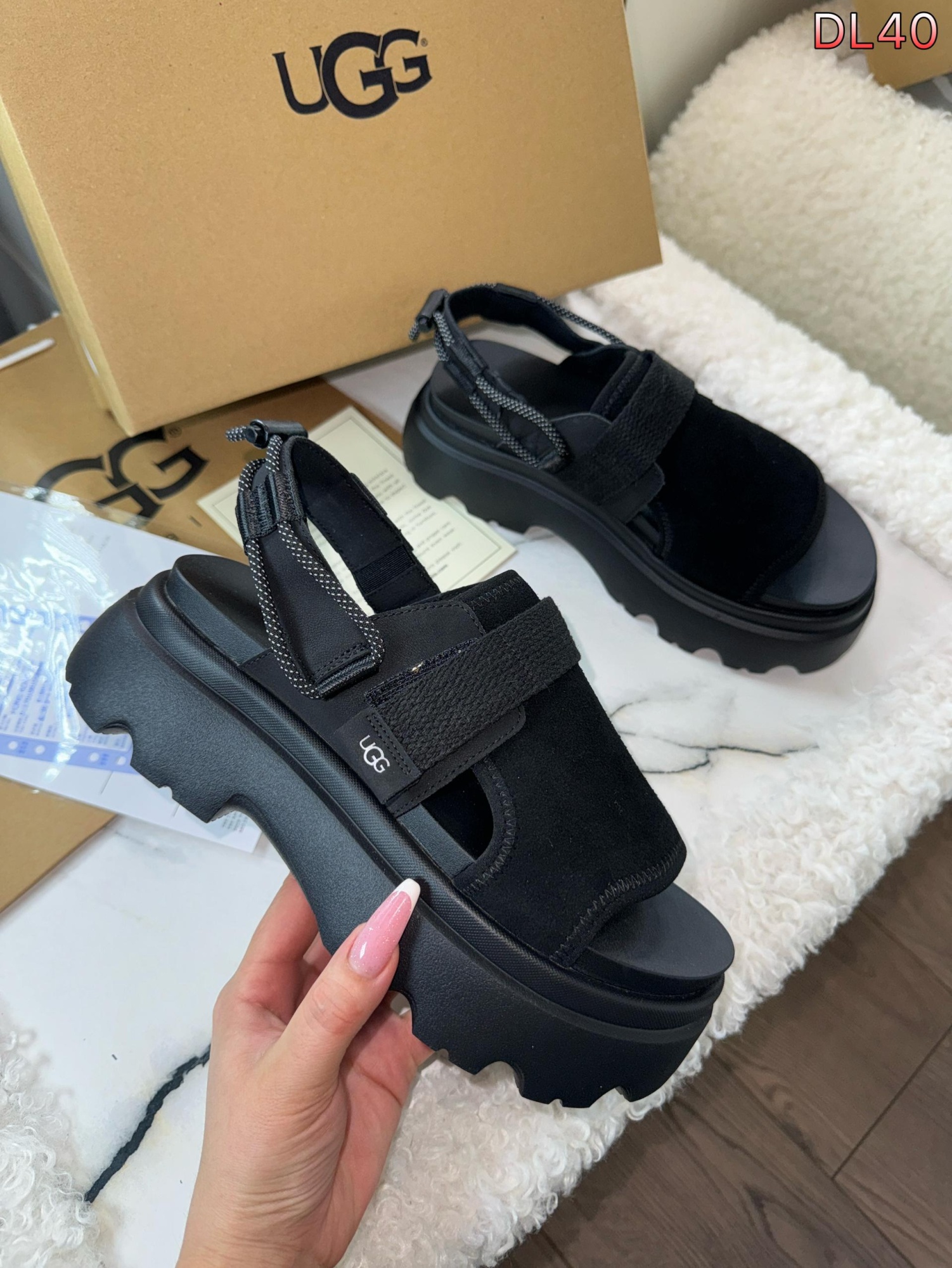 Женские босоножки  ARAZ SO-253-46 (8 пар в коробе, 36-40 размер)