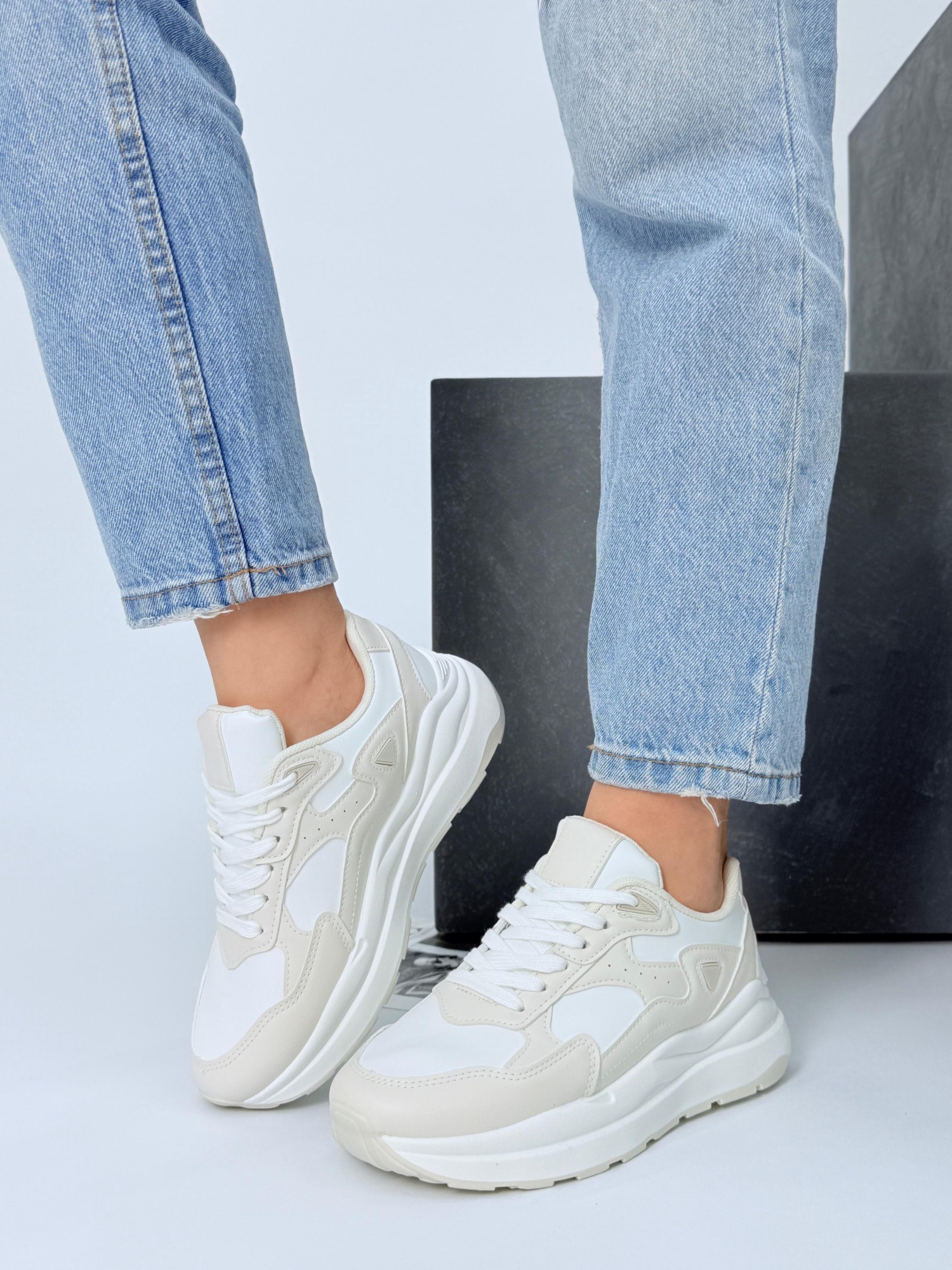 Женские кроссовки  FASHION SO-264-13 (8 пар в коробе, 36-41 размер)